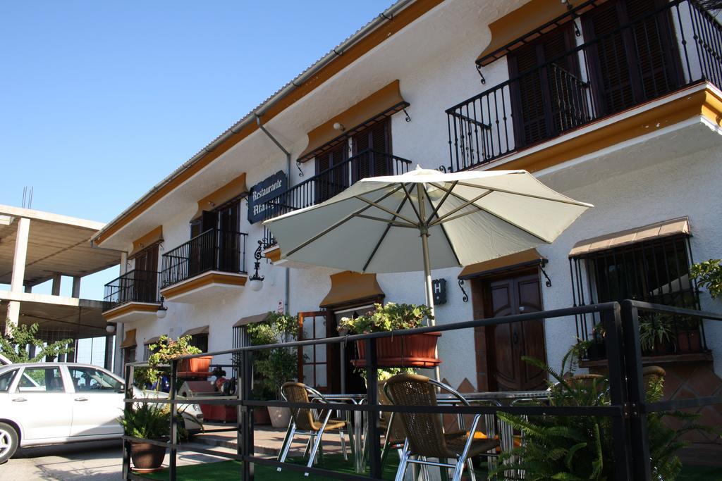 Hotel Restaurante Atalaya Comares Esterno foto